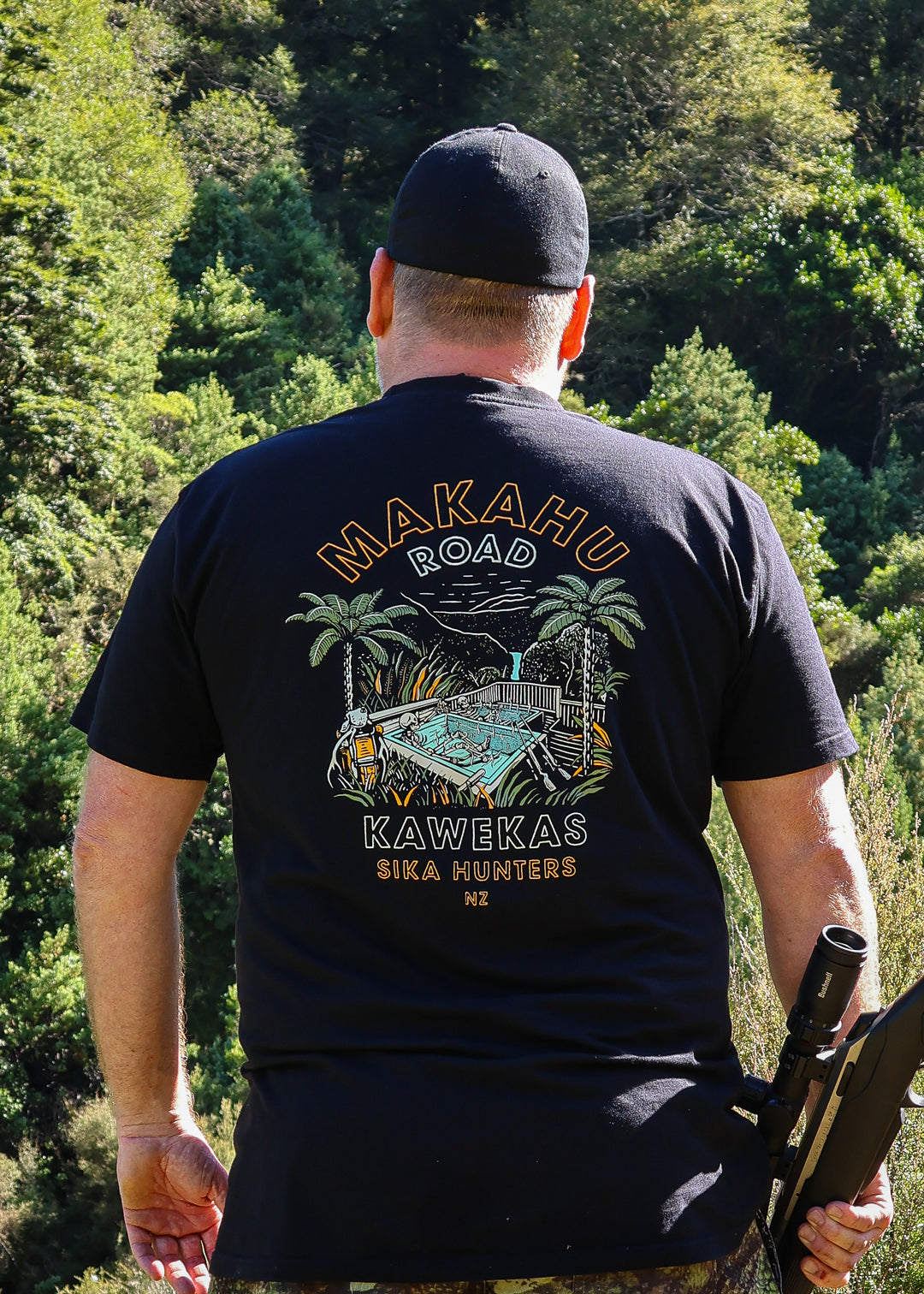 Makahu Road Mens Tee